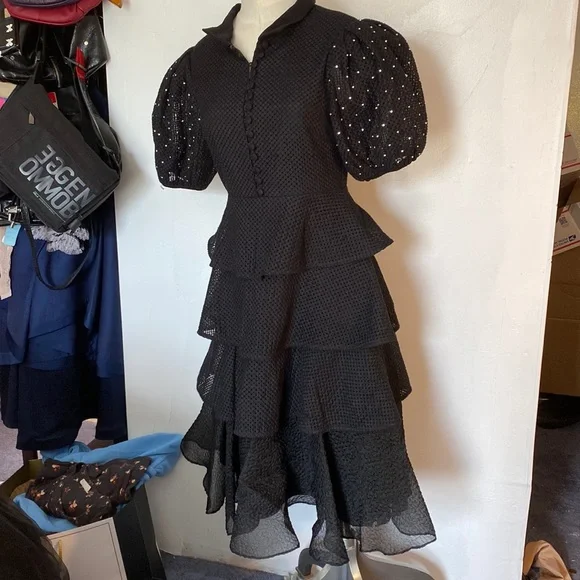 C/MEO Collective | Dresses | Cmeo Collective Black Dress Ruffle Bottom Back Zipper Xs Bubble Puff Sleeves | Poshmark C/MEO Collective | Dresses | Cmeo Collective Black Dress Ruffle Bottom Back Zipper Xs Bubble Puff Sleeves | Poshmark